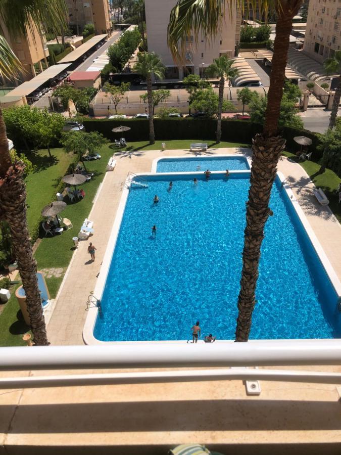 Precioso apartamento en Urbanización junto al mar. Alicante Exterior foto